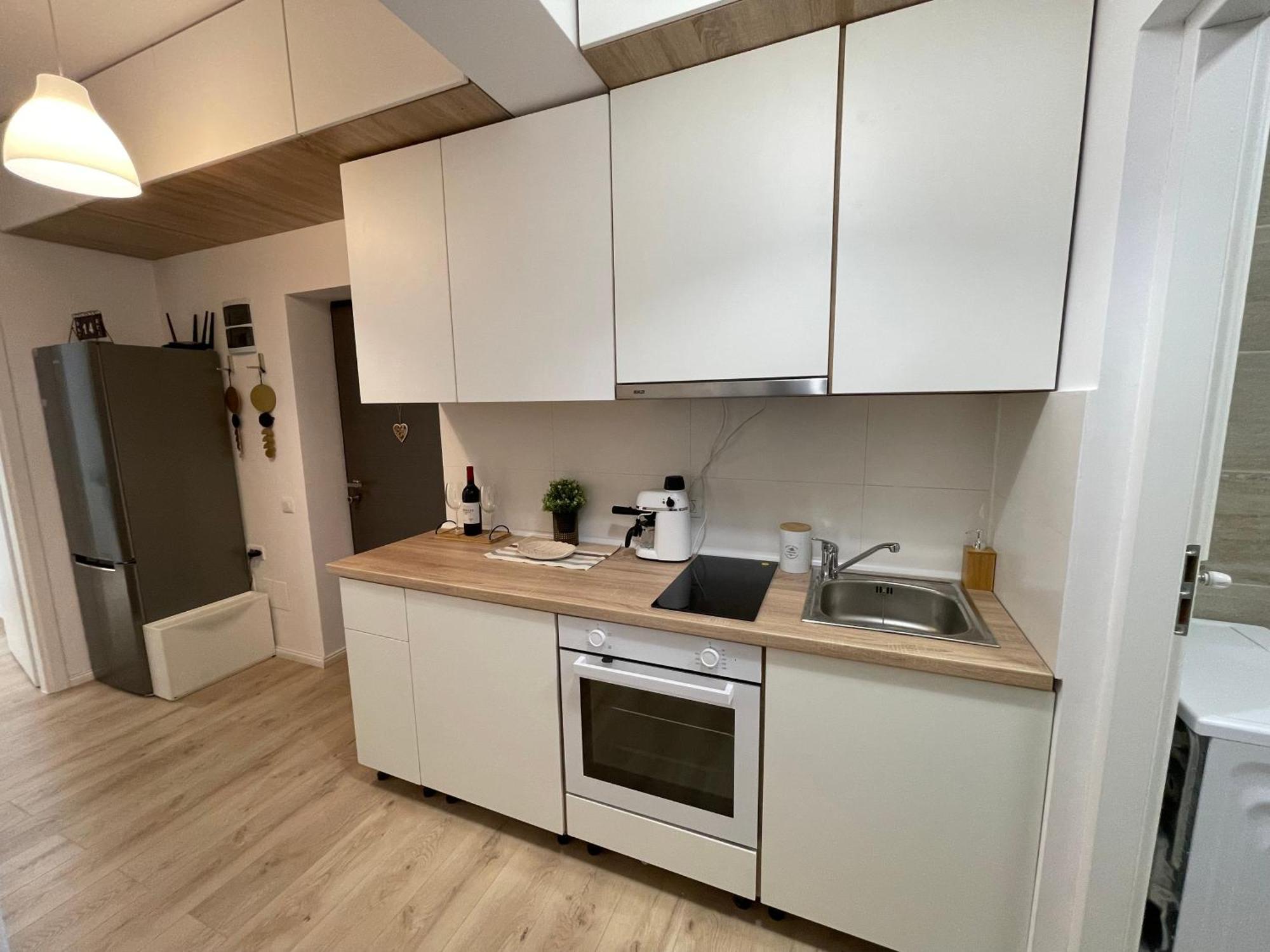 Radium Luxury Apartment Palace Bukares Bagian luar foto